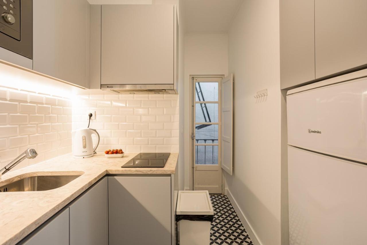 Alfama Chic Penabuquel3 Apartment Lisbon Bagian luar foto