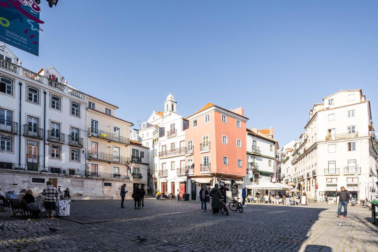 Alfama Chic Penabuquel3 Apartment Lisbon Bagian luar foto