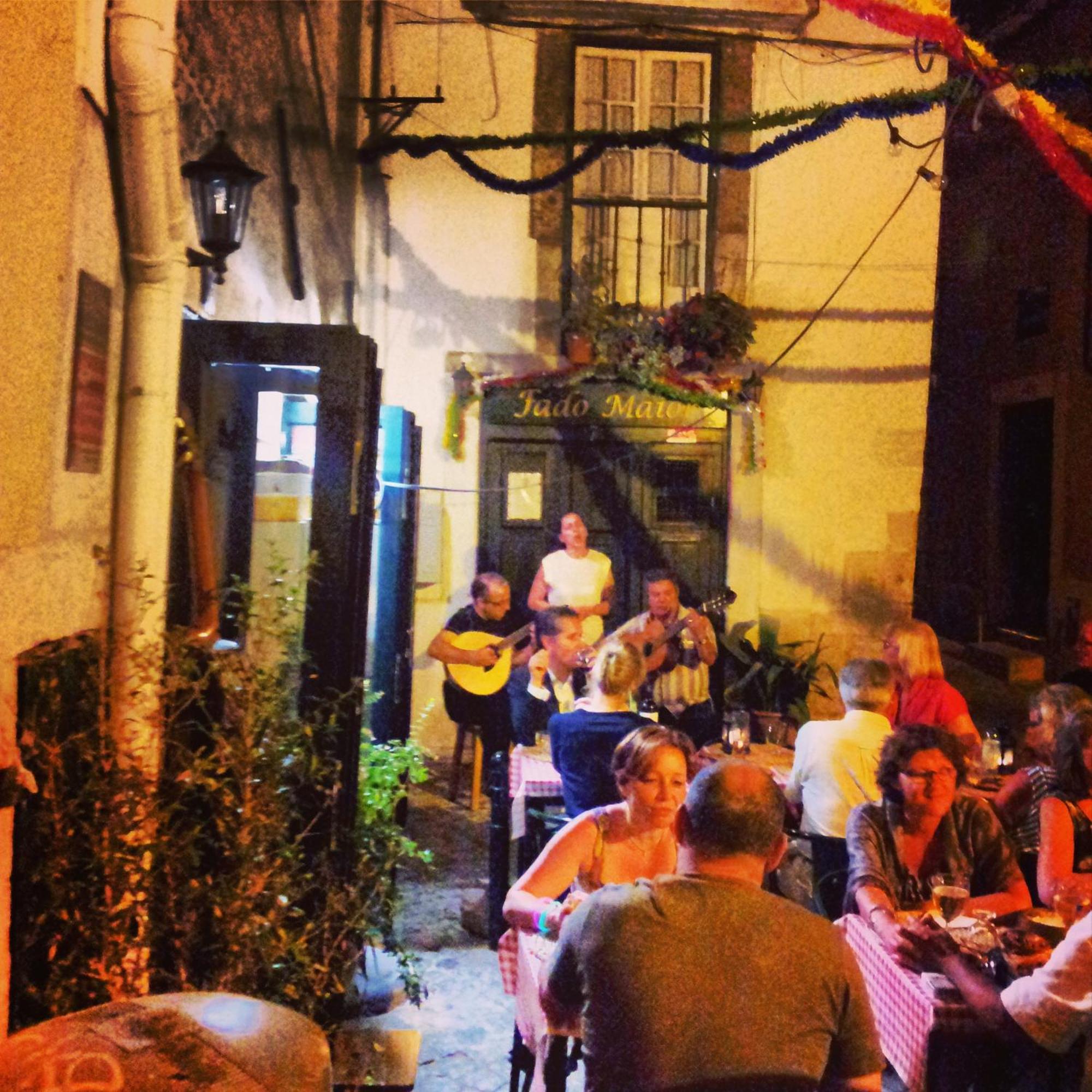 Alfama Chic Penabuquel3 Apartment Lisbon Bagian luar foto